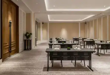 Dusit Thani Bangkok - 18