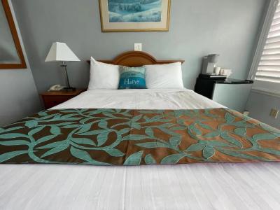 The Palomar Inn - 27