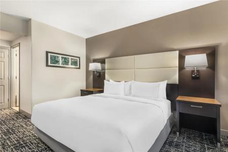 DoubleTree by Hilton Williamsburg - 71