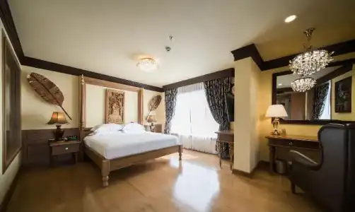 Peak Nimman Prestige - 49