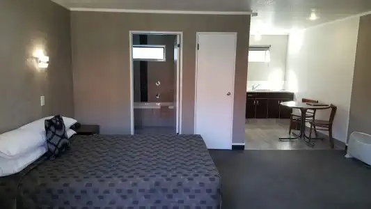 Rose City Motel - 44