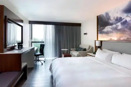 Marriott Greensboro Airport - 2