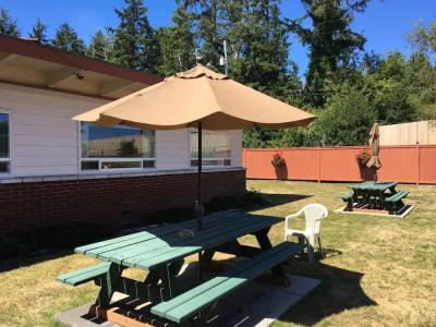 Breakers Boutique Inn - 17
