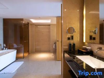 Hilton Wuhan Riverside - 113