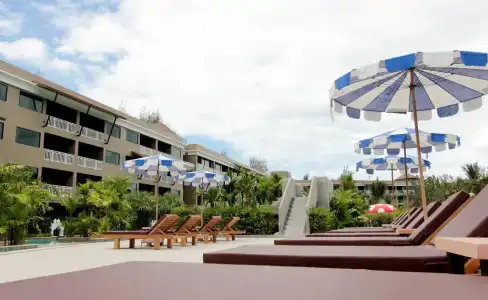 Maikhao Palm Beach Resort - 5