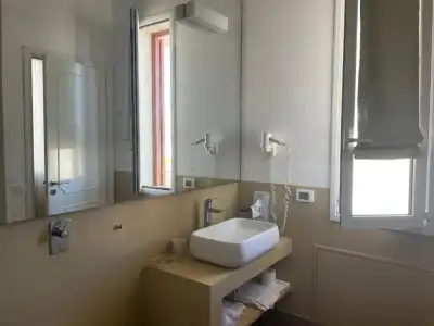 Room in B&B - Suitebeach bnb and Resort - 56