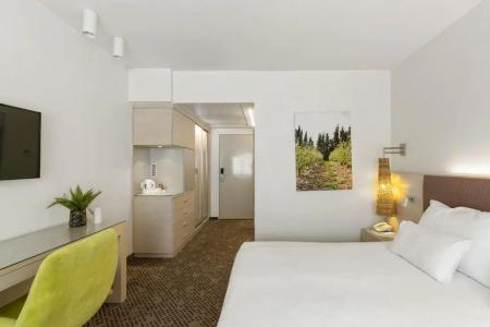 Ramat Rachel Resort - 13