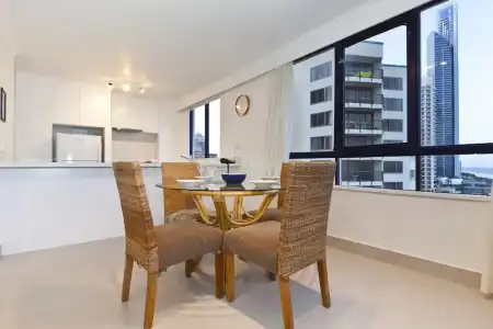 Surf Regency Apartments - 85