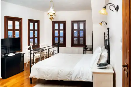 Erofili & Suites - 41