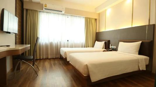 Citin Sukhumvit 11 Nana Bangkok by Compass Hospitality - 35