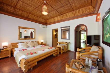 Angaga Island Resort and Spa - 3