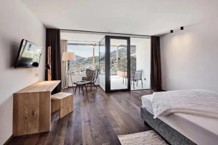 Haller Suites Restaurant - 37