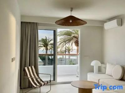 Neptuno Apartments - 106