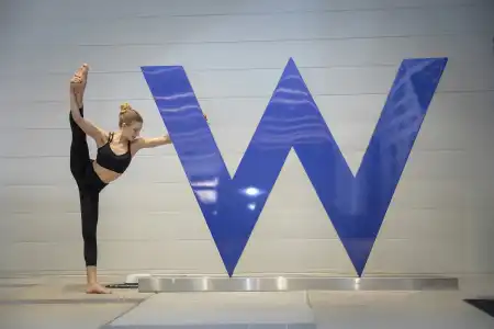 W Bellevue - 30