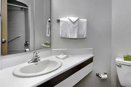 Motel 6 Peterborough, ON - 25
