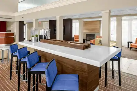 Courtyard by Marriott Wilmington / Wrightsville Beach - 13
