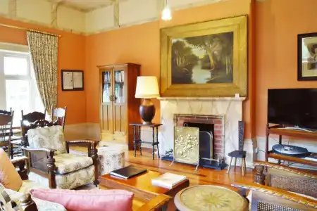 Buxton Manor - 125