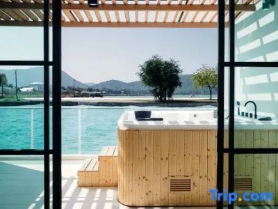 Baan Tah On The Sea - 402