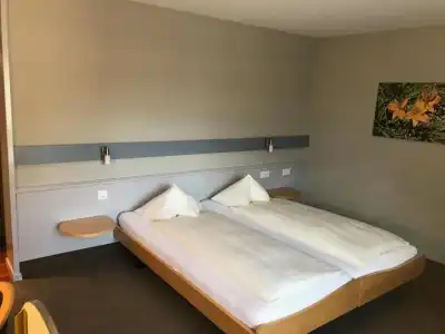 HOP Apartments & Suites - 59