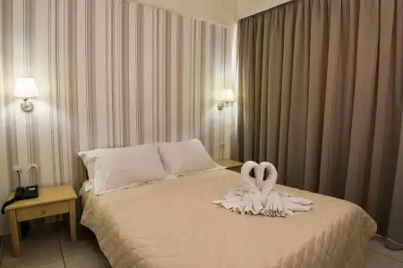 Pearl SeaBreeze Suites - 3