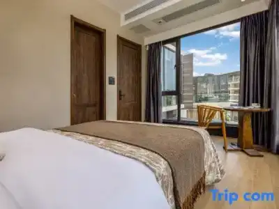 Hôtel Campanile Reims Ouest - Tinqueux - 37