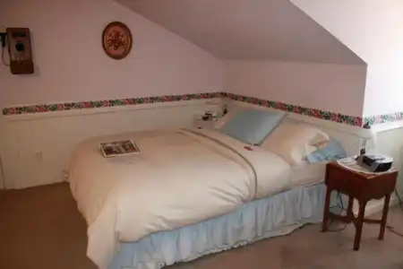 Woodrow House Bed & Breakfast - 40