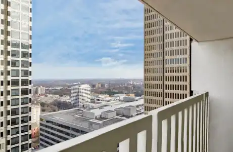 Hyatt Regency - 56