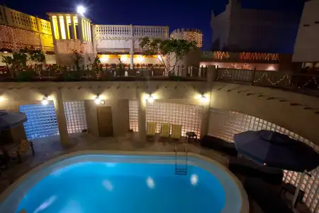 Al Liwan Suites - 12