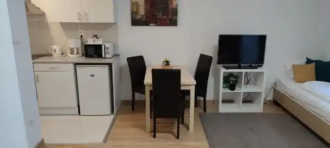 Prince Apartments - 97
