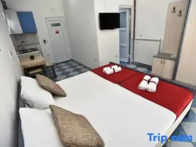 D&D Apartments - 158