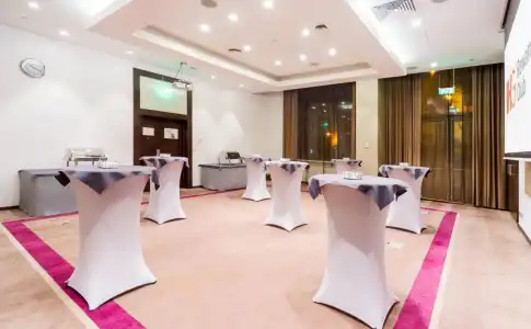 Holiday Inn Kyiv by IHG - 13