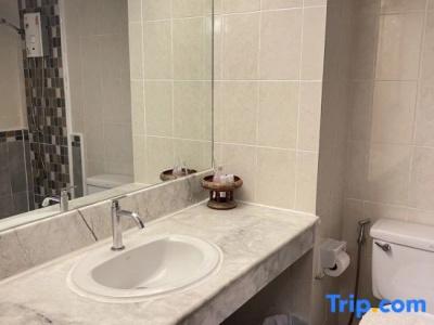 Thapae Place - 38