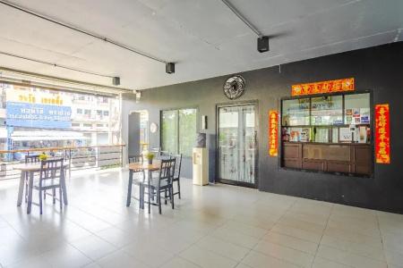 AJ Residence - 21