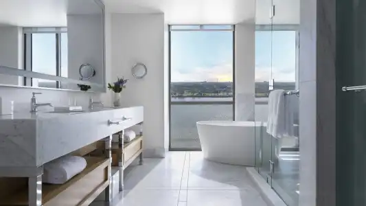Four Seasons New Orleans - 24