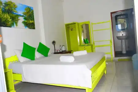 Rampart View Guest House - 35