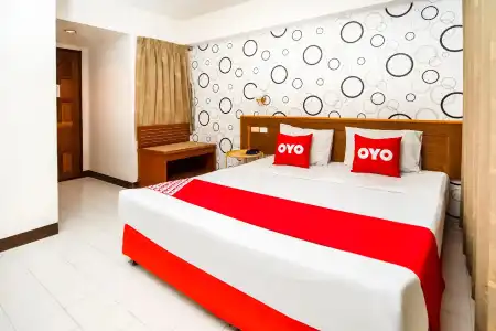 OYO 320 Regent 2002 Guest House - 6