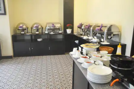 River Suites Hoi An - 11