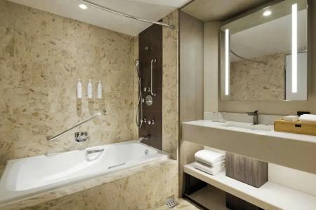 Courtyard by Marriott Tokyo Ginza - 50