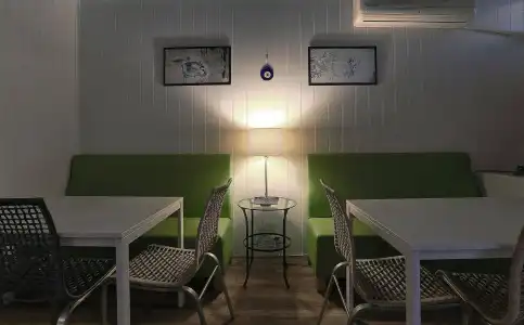 Hush Hostel Lounge - 9