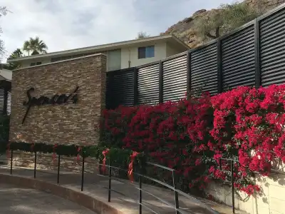 Palm Springs Tennis Club - 16