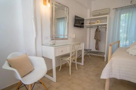 Cyclades Studios - 235