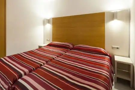 Jet Apartments - 4