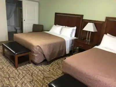 Aspen Suites Anchorage - 19