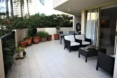 Contessa Holiday Apartments - 127