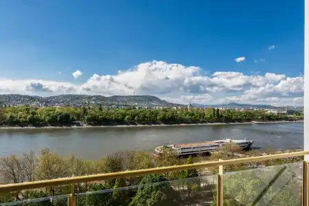 Danubius Helia - 80