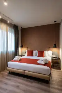 Atenea Rekord Suites Barcelona - 41
