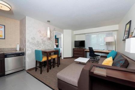 Residence Inn By Marriott Grand Rapids West - 38