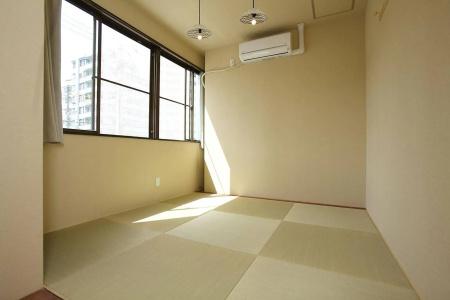 Bonfire Hostel Osaka - 12