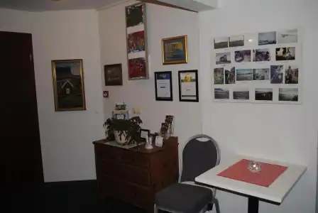 Brunnholl Country Guesthouse - 15