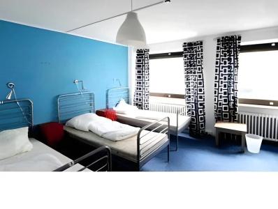 Station Hostel For Backpackers - 36